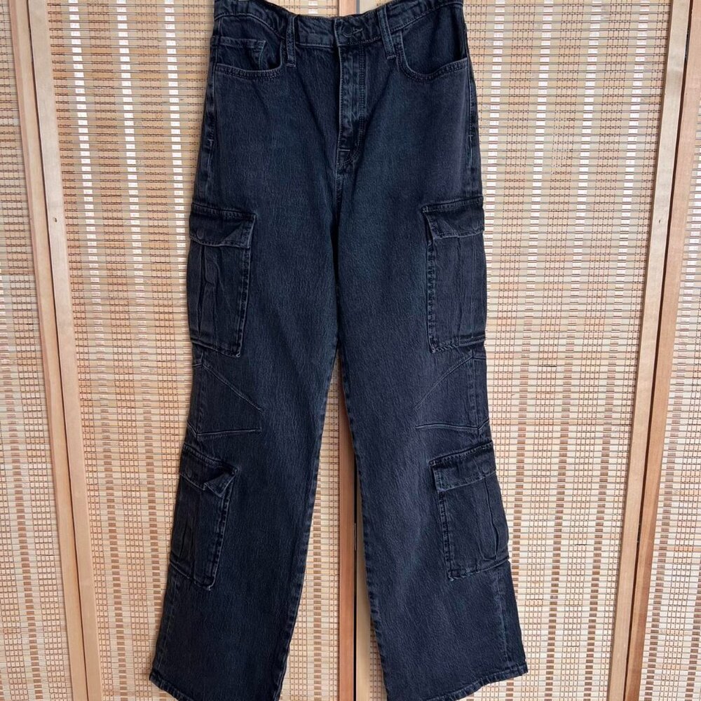 Triarchy high rise black denim cargo jeans size 26